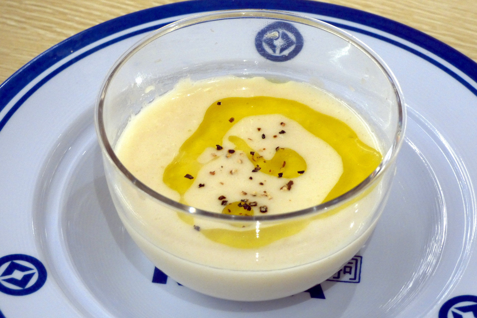 玉ねぎ冷製スープ