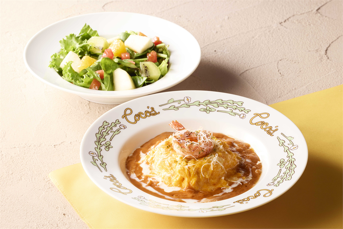 「炙り赤海老のふわとろオムライスハーフ＆フルーツサラダ」（1474円）