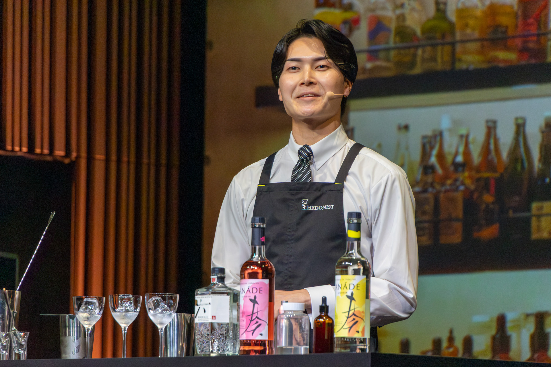 作品「Shiki」を作る島さん