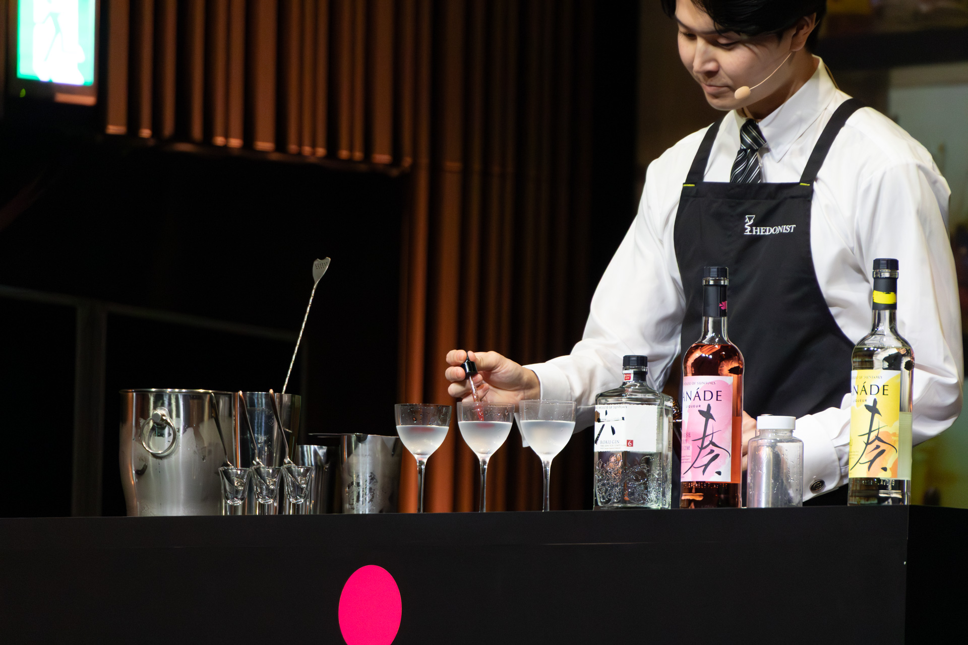 作品「Shiki」を作る島さん