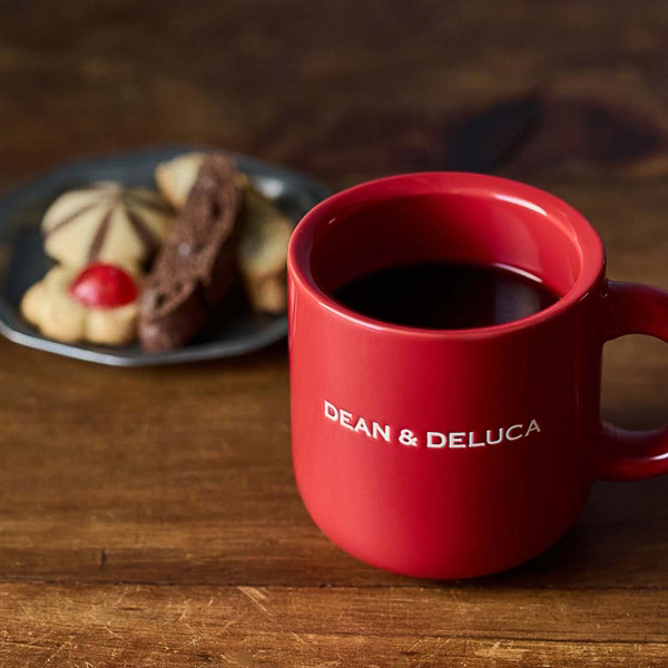コーヒーマグ レッド 2025＜季節限定＞