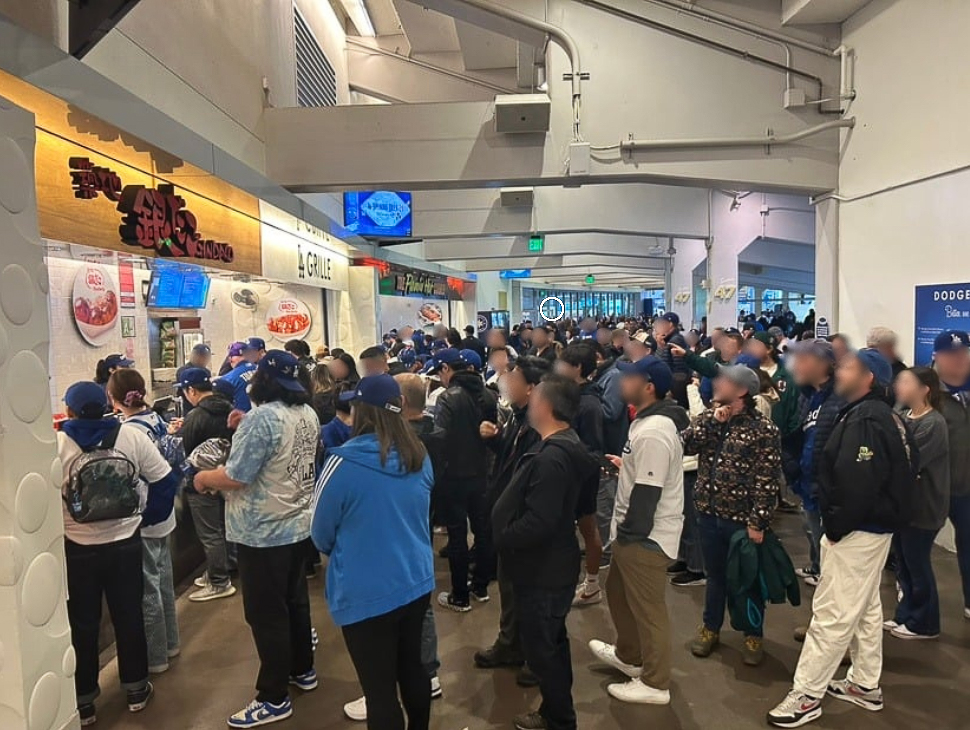 築地銀だこ ドジャー・スタジアム店