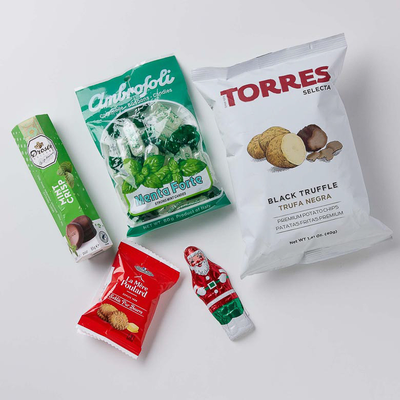 「ホリデーハッピーバッグ 2025」（2700円）