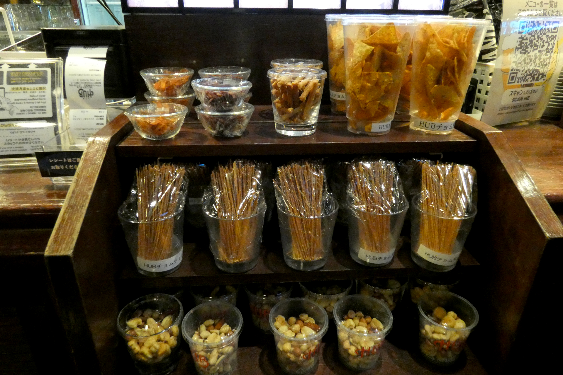 レジ横に並んだ「カリカリパスタ」