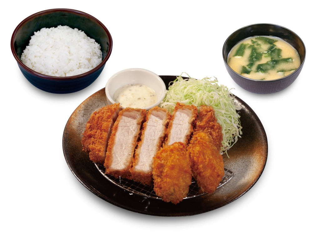 超厚切りロースかつ＆カキフライ（2個）定食（1290円）