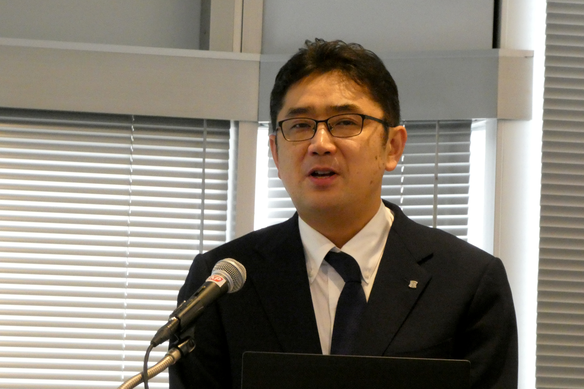 理事執行役員 マーケティング戦略本部 副本部長の吉澤明男氏