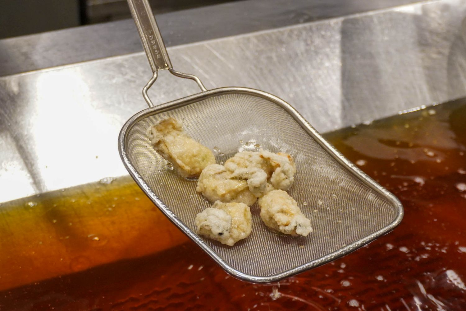 からっと揚げた牡蠣