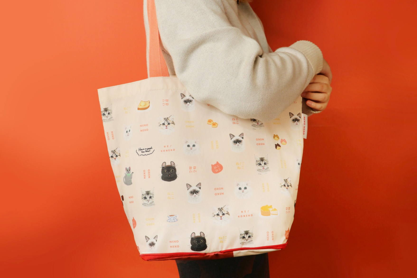「ね！こねこコンパクトエコバッグ」