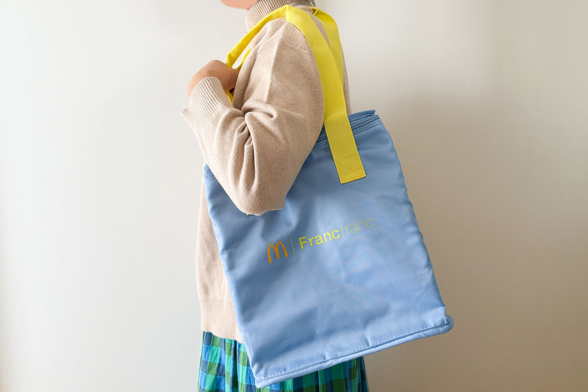 肩掛けができる