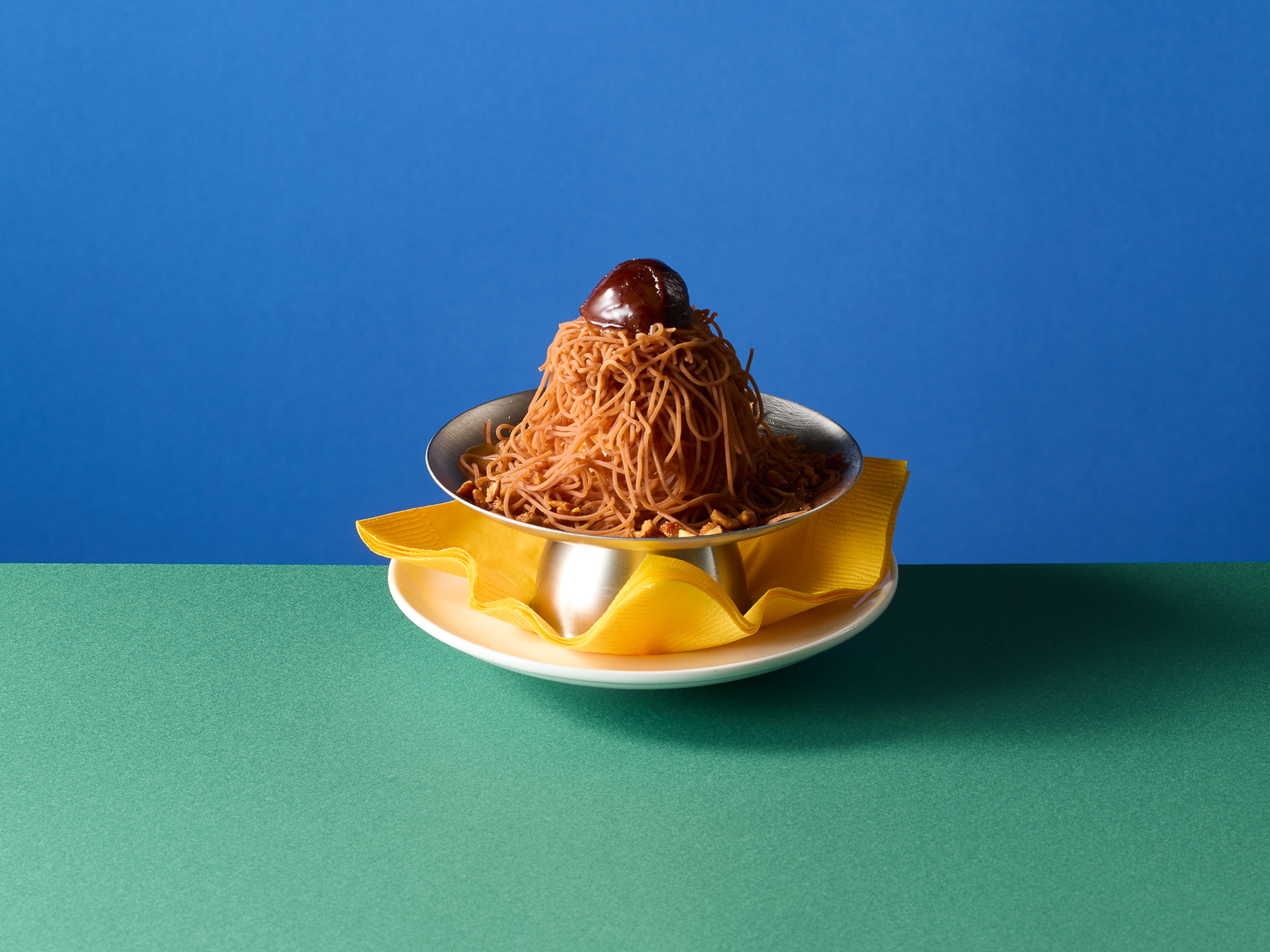 「ミニ！イタリア栗のしぼりたてモンブラン」（495円）