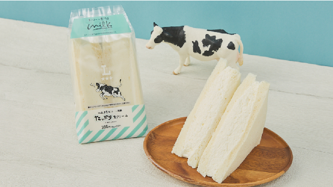 「MILK監修たっぷり生クリームサンド」（419円）