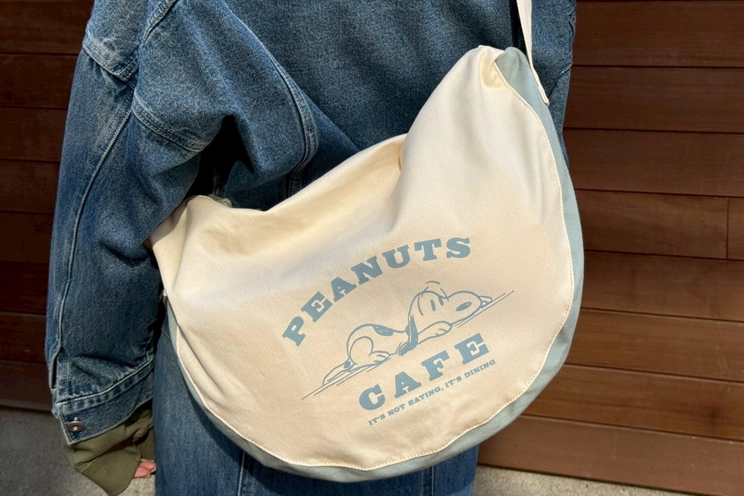 ショルダーバッグ/アイボリー