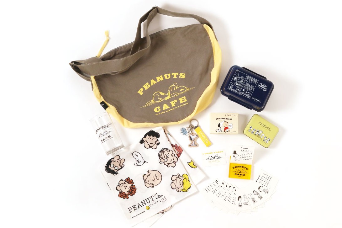 「2026 LUCKY BAG」（バッグはモカブラウン。写真の内容はあくまで一例）