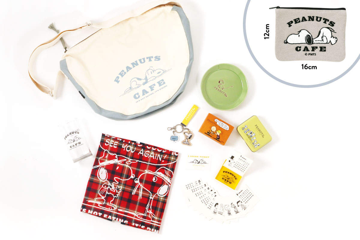 スヌーピーのポーチが入ったPEANUTS FRIENDS CLUB会員限定「2026 LUCKY BAG」