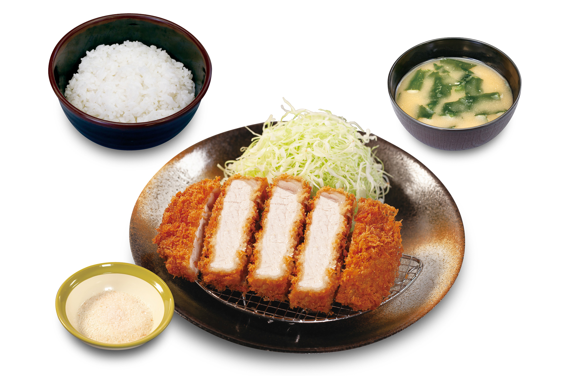 松のや「国産雪国育ち厚切りロースかつ定食」（1090円）