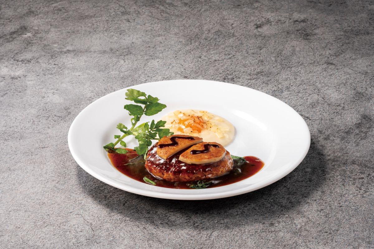 「牛フィレ肉とグラフォアのロッシーニ風」（単品 2970円）