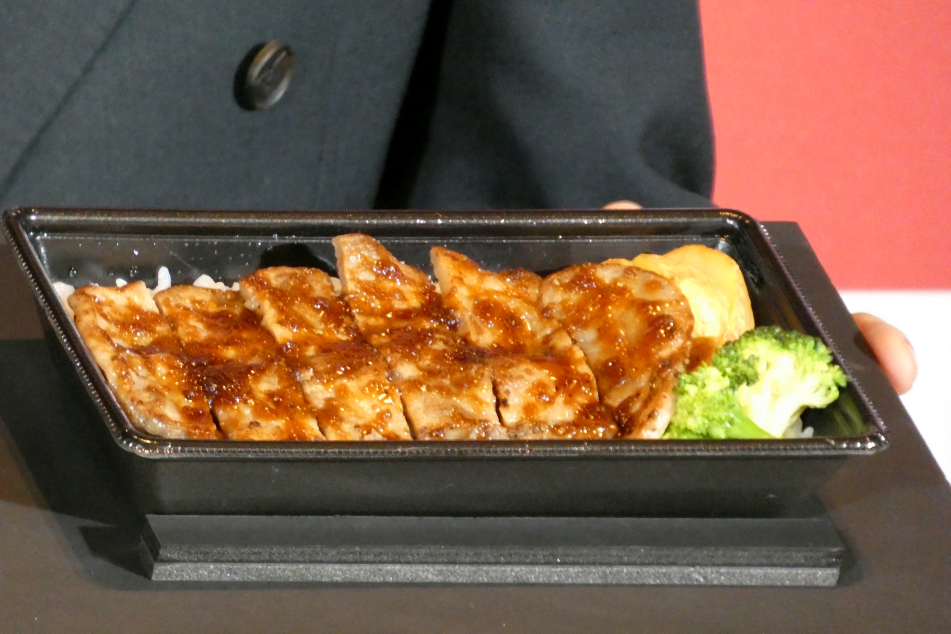 アンガスビーフステーキ重