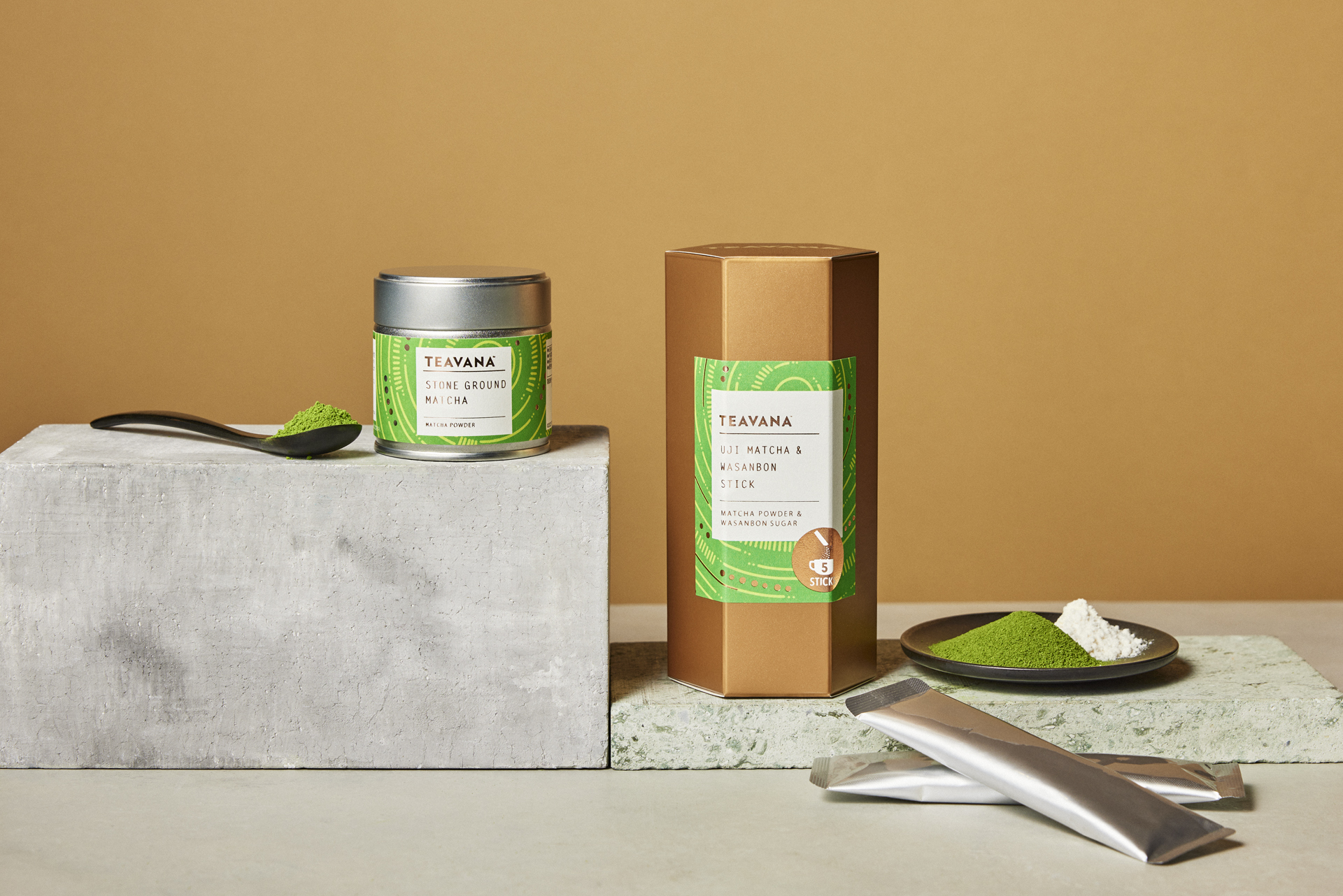 スターバックス「スターバックス TEAVANA 宇治抹茶＆和三盆スティック 5本入り」「スターバックス TEAVANA 石臼抹茶（缶入り/30g）」