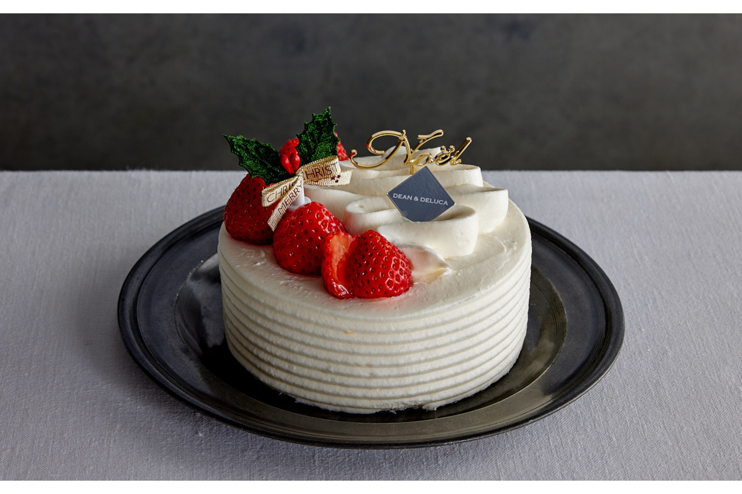 DEAN＆DELUCA「ストロベリーショートケーキ」（4536円）