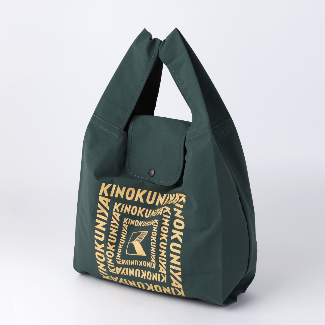 新色「ディープグリーン」