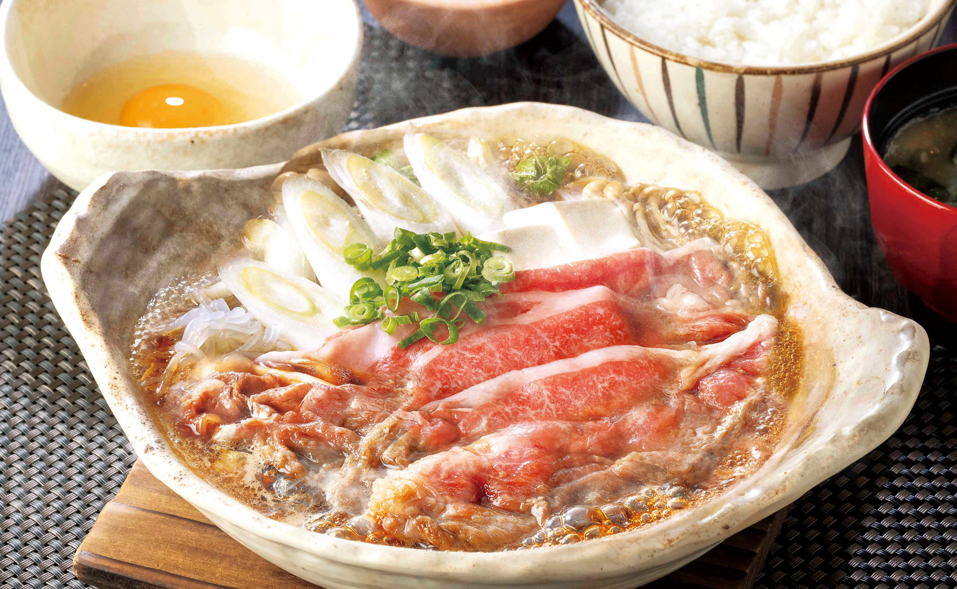 大戸屋「国産黒毛和牛のごほうびすき鍋」