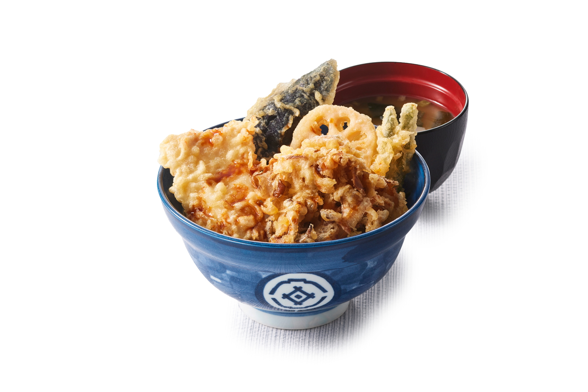 「鶏と舞茸の天丼（みそ汁付）」（630円）