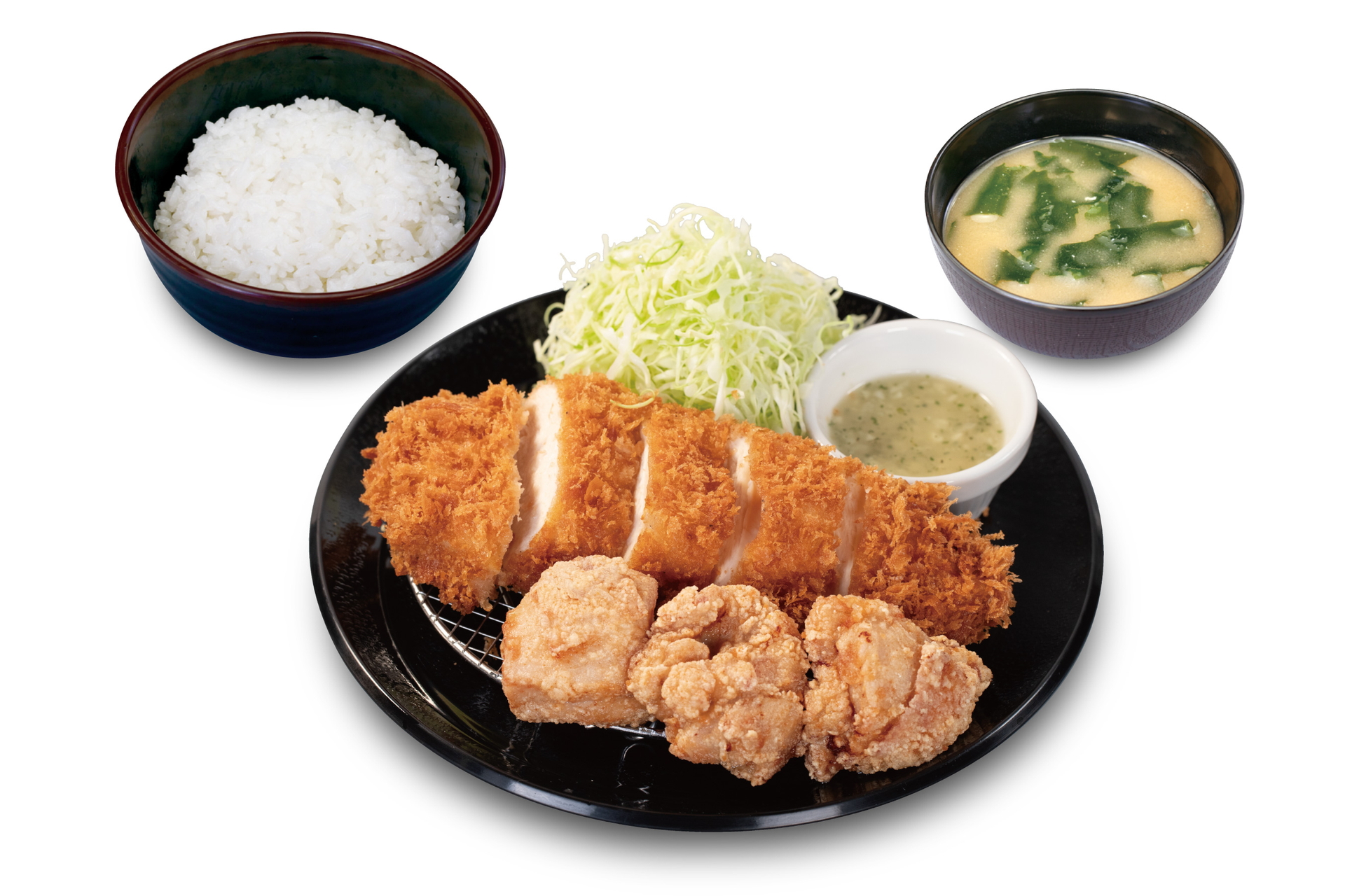 「“肉厚”チキンムネかつ＆唐揚げ定食」（1170円）
