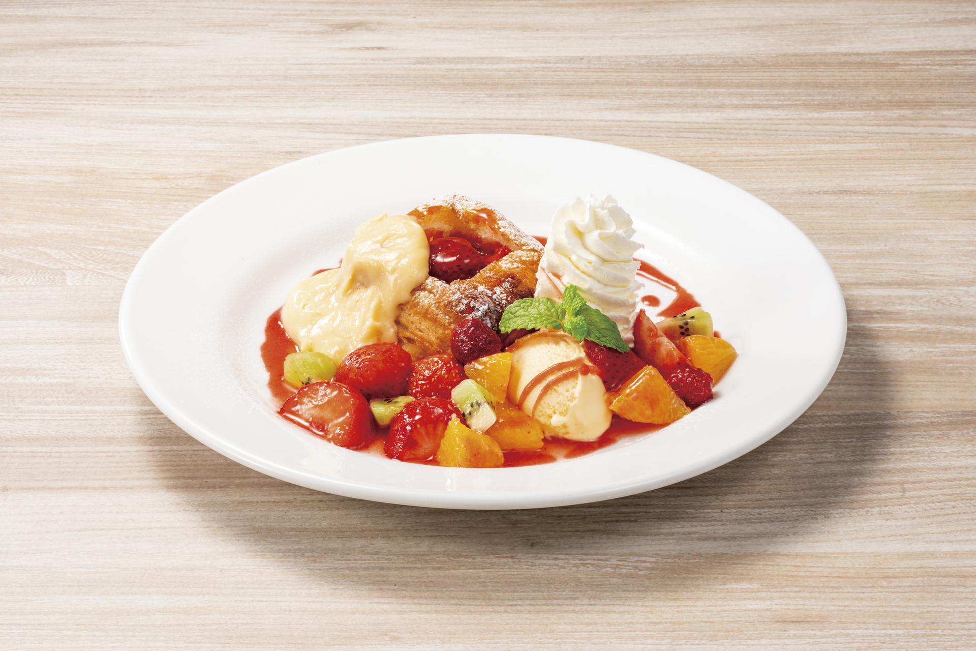 あまおうのフルーツデニッシュ（1529円）