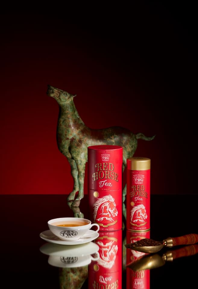 TWG Tea、金色の“火の馬”で新年にぴったりな干支モチーフのグランド
