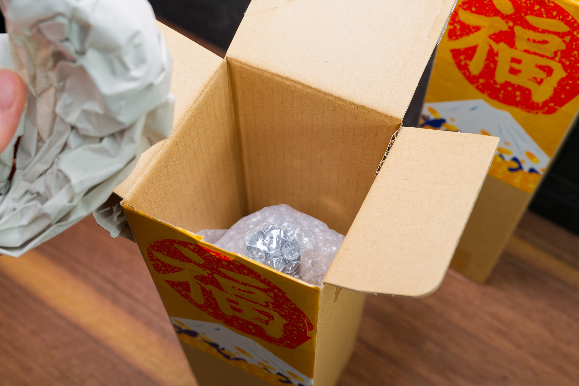 4本目、またしても黒キャップ？