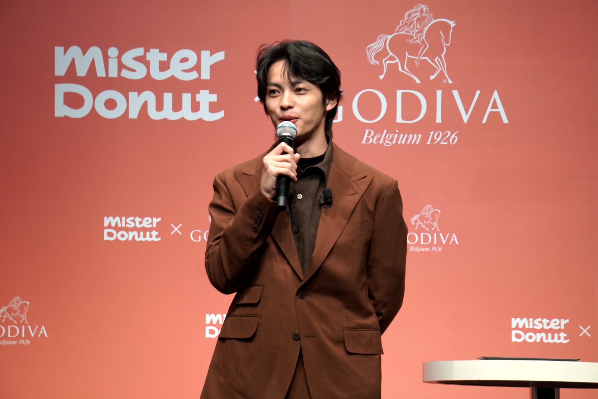 俳優の神尾楓珠さんが登場