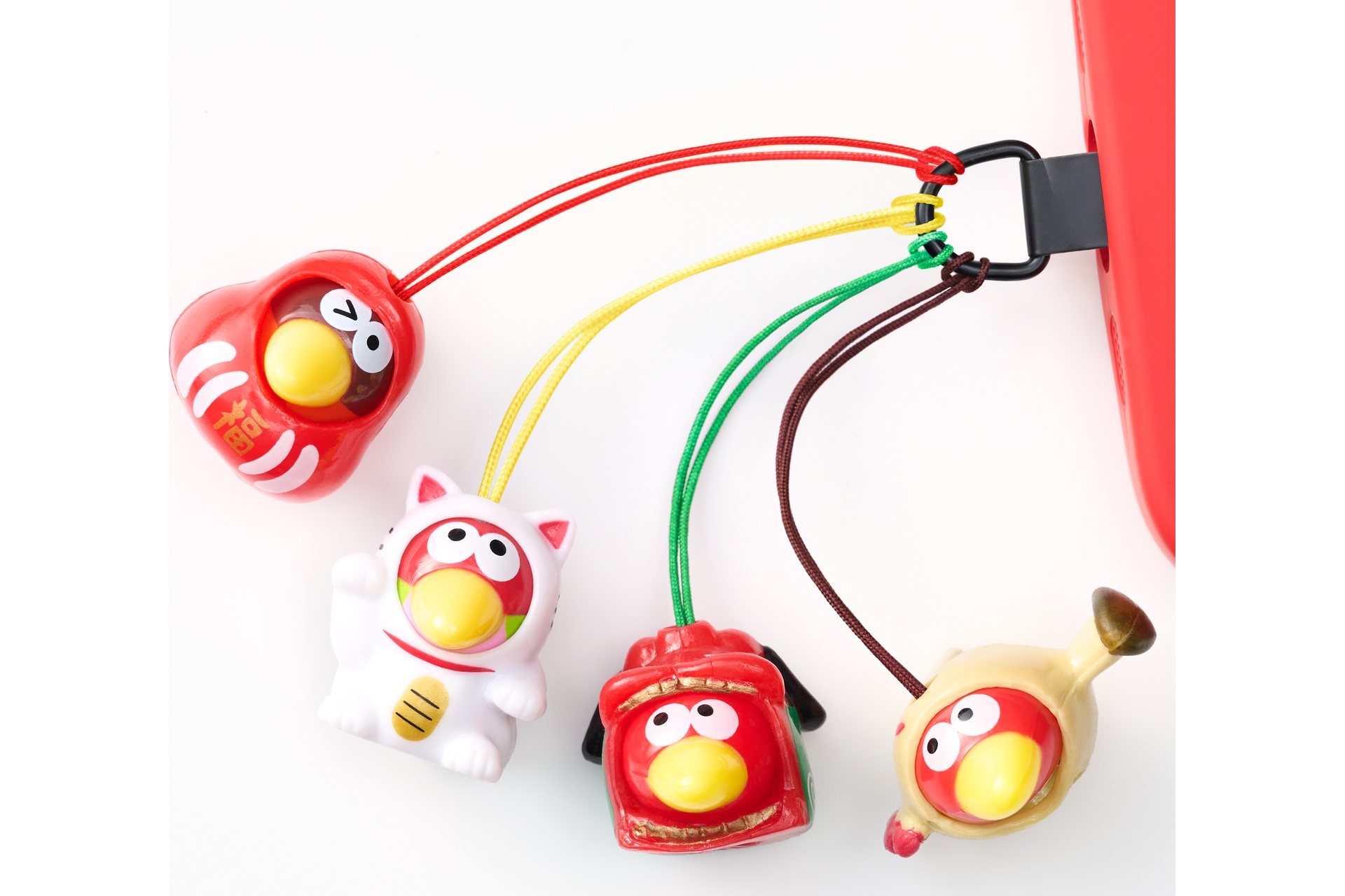 ストラップ4種（当たるのはいずれか1種）