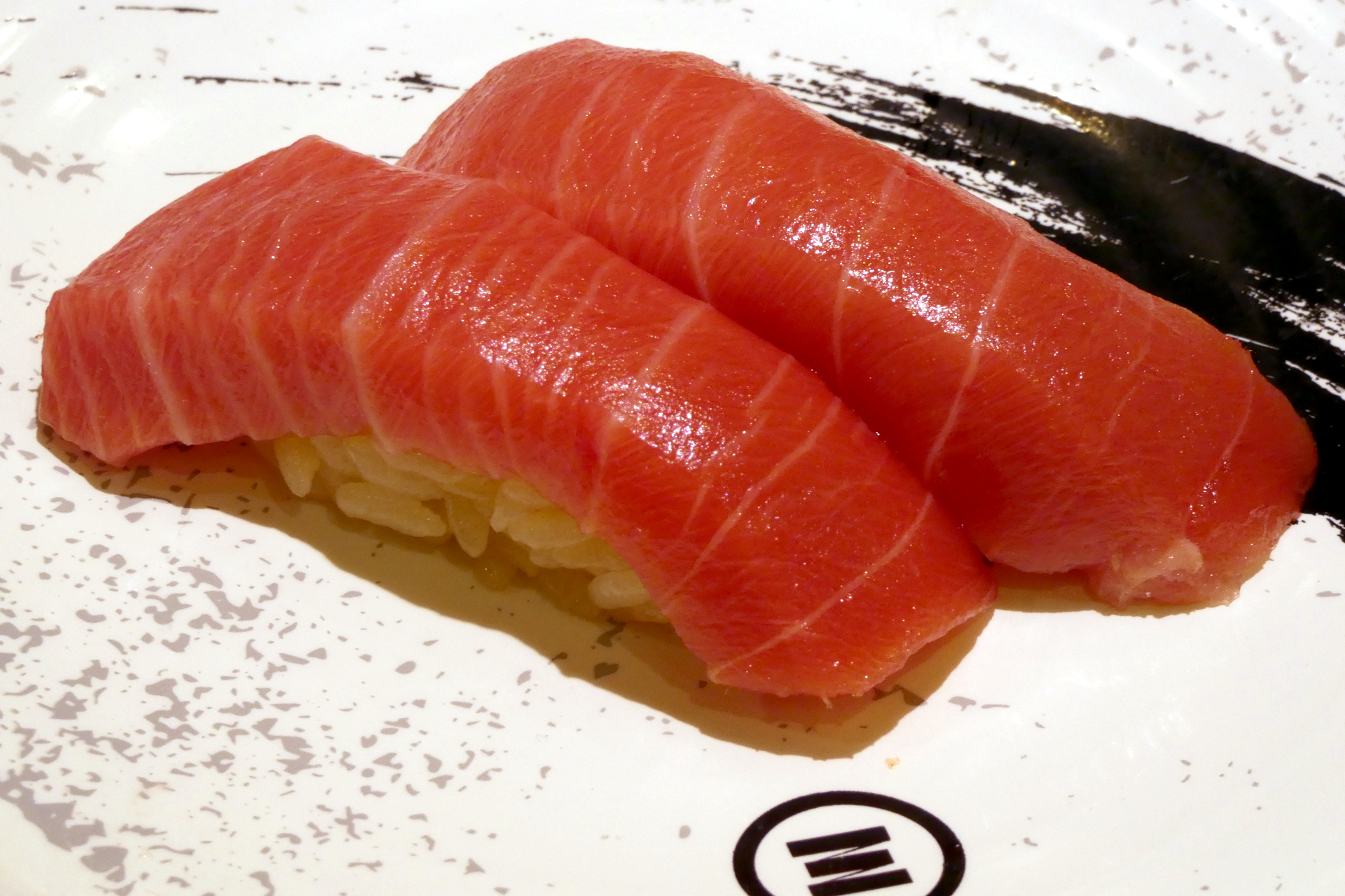 本まぐろ中とろ