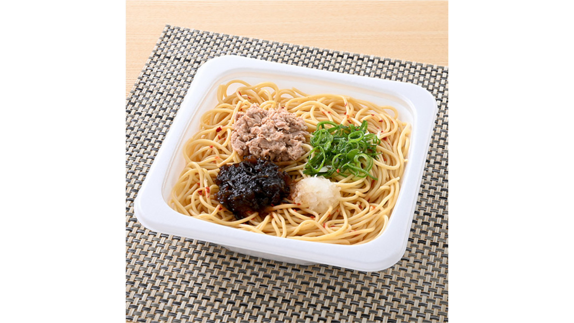 シーチキンと塩こんぶのだし醤油パスタ（450円）