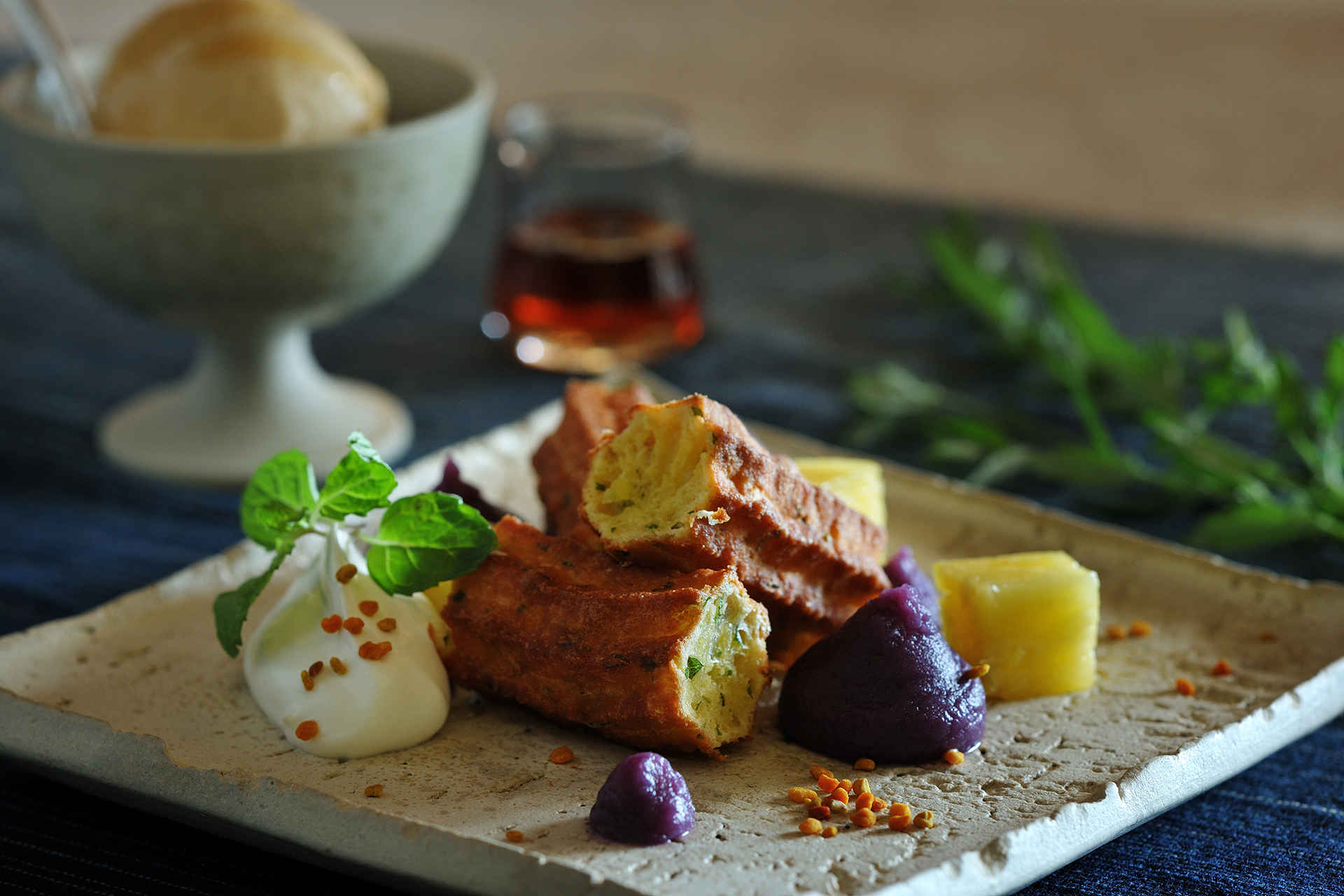 「畑の恵みを味わう命草チュロス」