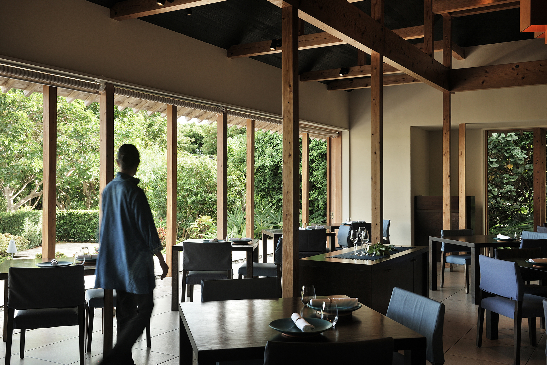 ダイニング内観