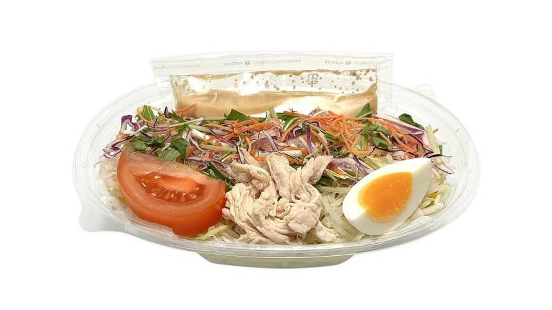 「北海道名物 ラーメンサラダ 蒸し鶏と半熟玉子」（397円）