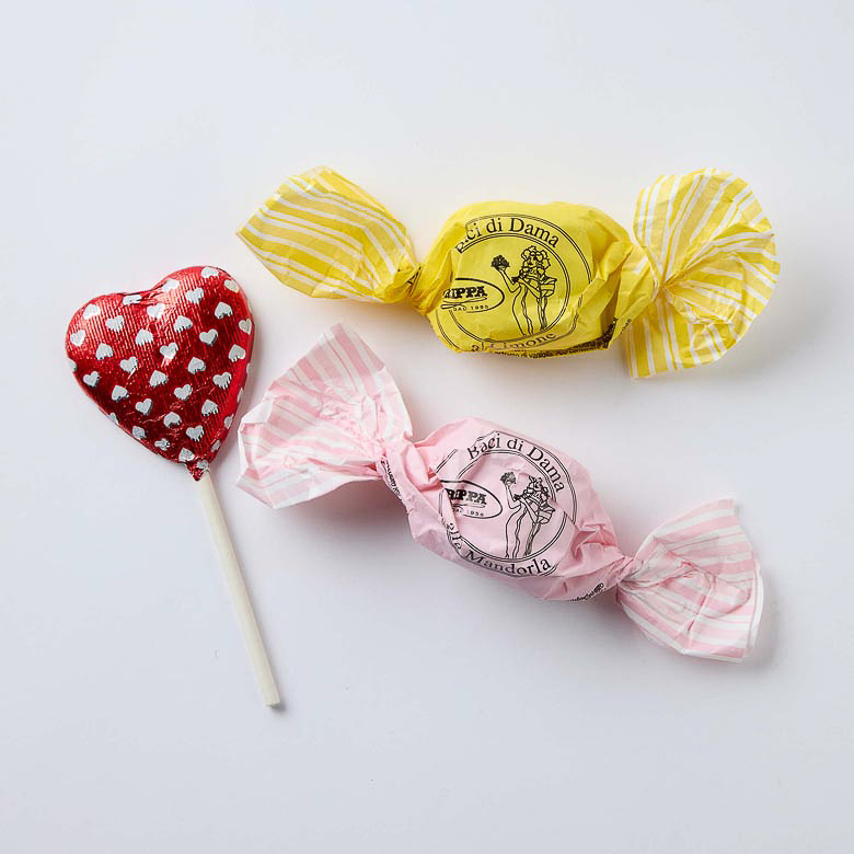 「バレンタインハッピーバッグ ミニ」（1188円）