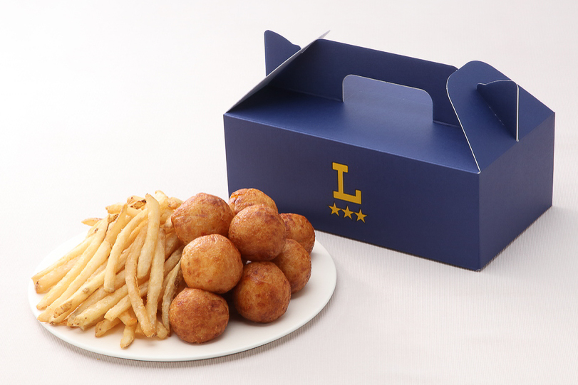 「5種の合わせだし香る揚げたこ焼き（10粒）×フライドポテト【BOX】」（1440円）