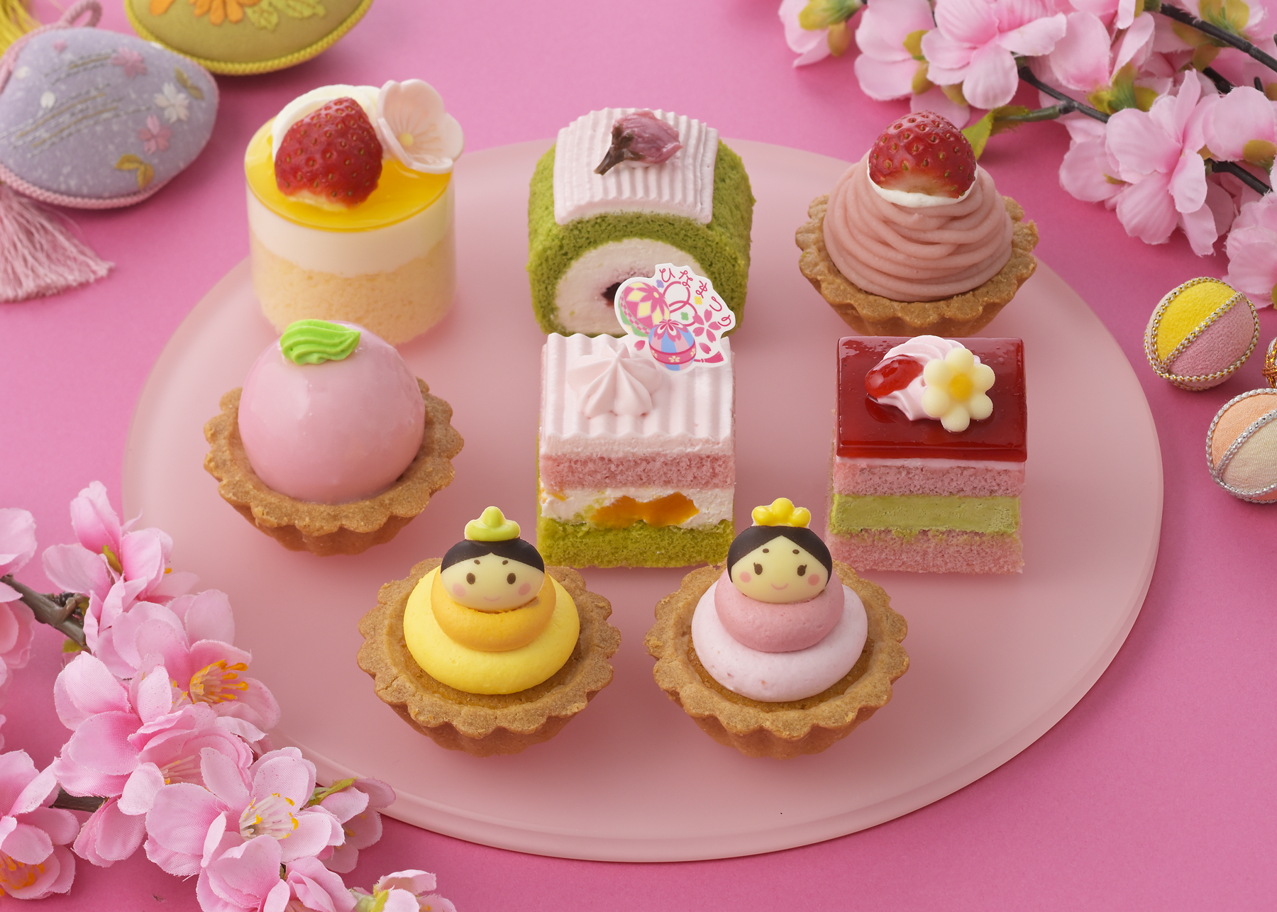 銀座コージーコーナー「ひなまつりケーキ」