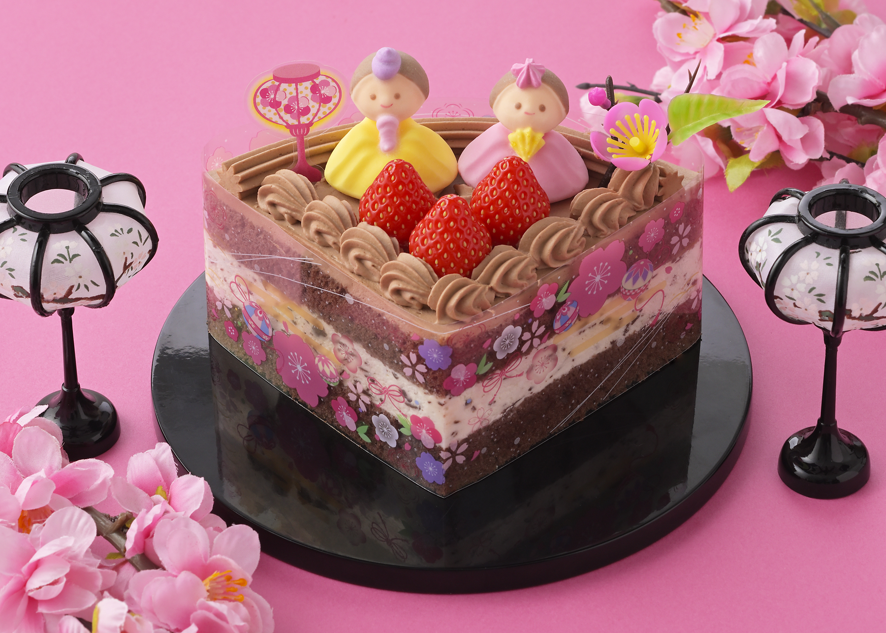 「ひなおうぎ（チョコ）」（2916円）