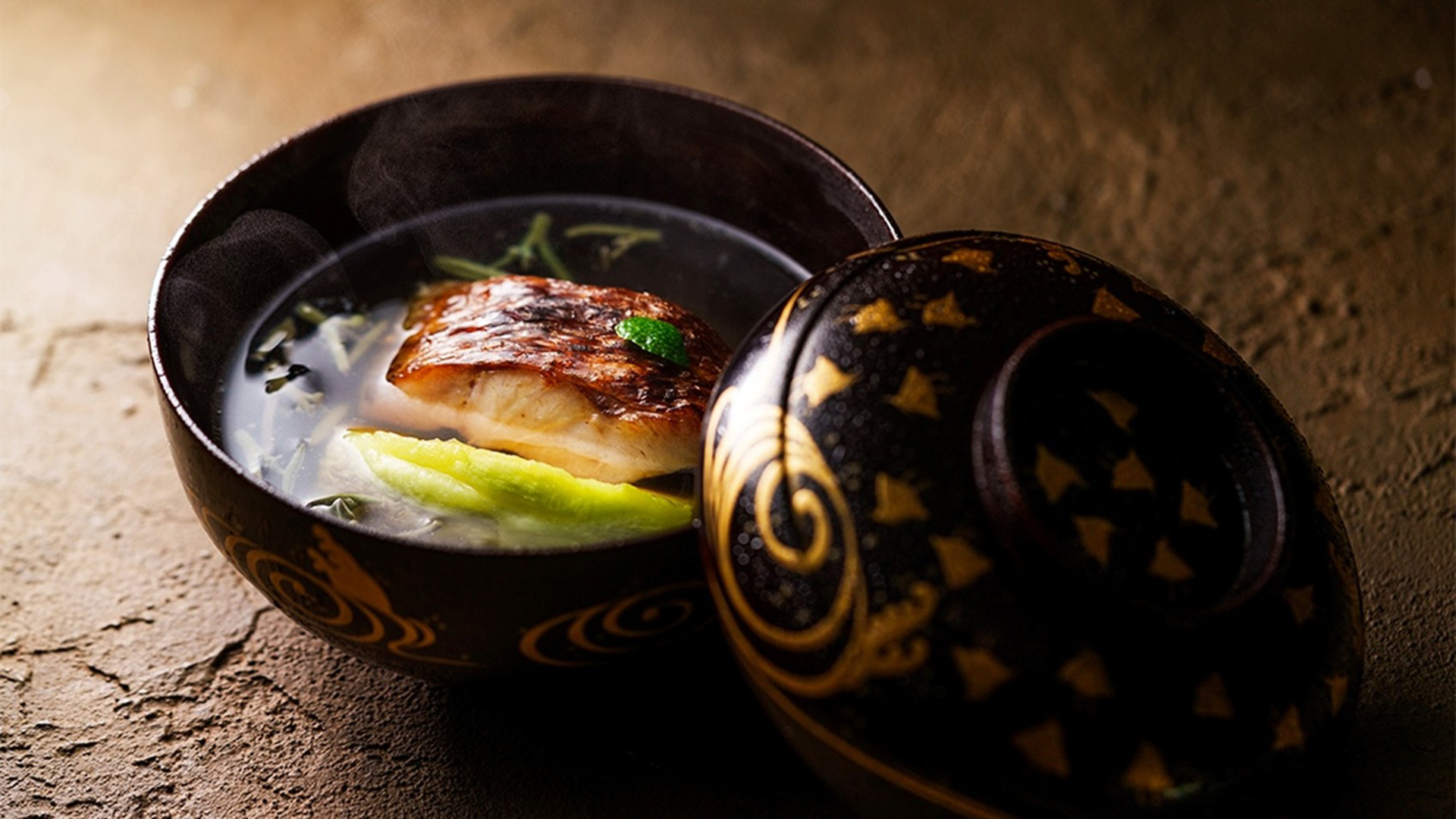 ミシュランガイド「ミシュランガイド京都・大阪」から10軒を先行公開 &copy;Manjuji Hakuran