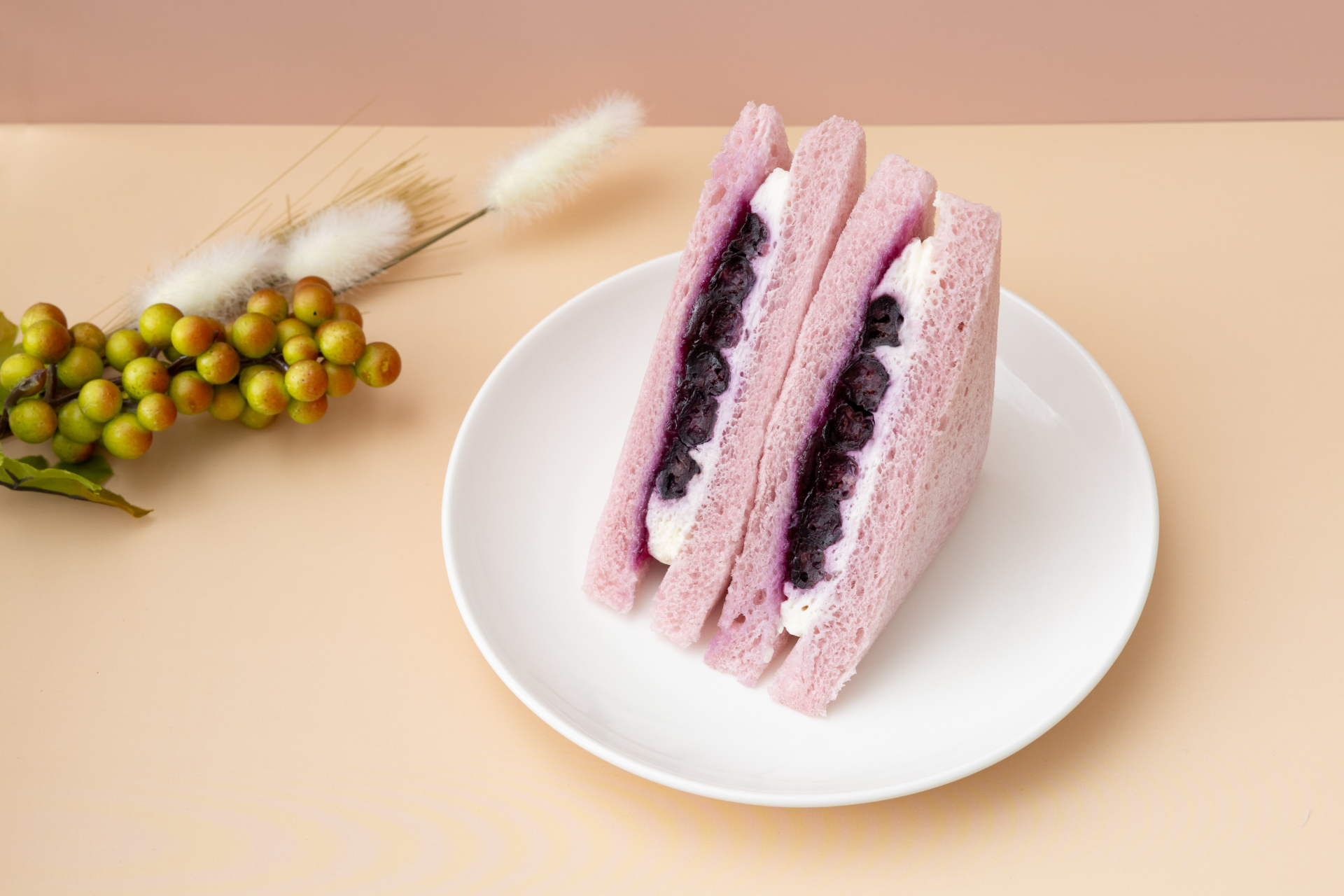 パープルパンを使用した「ブルーベリーサンド」