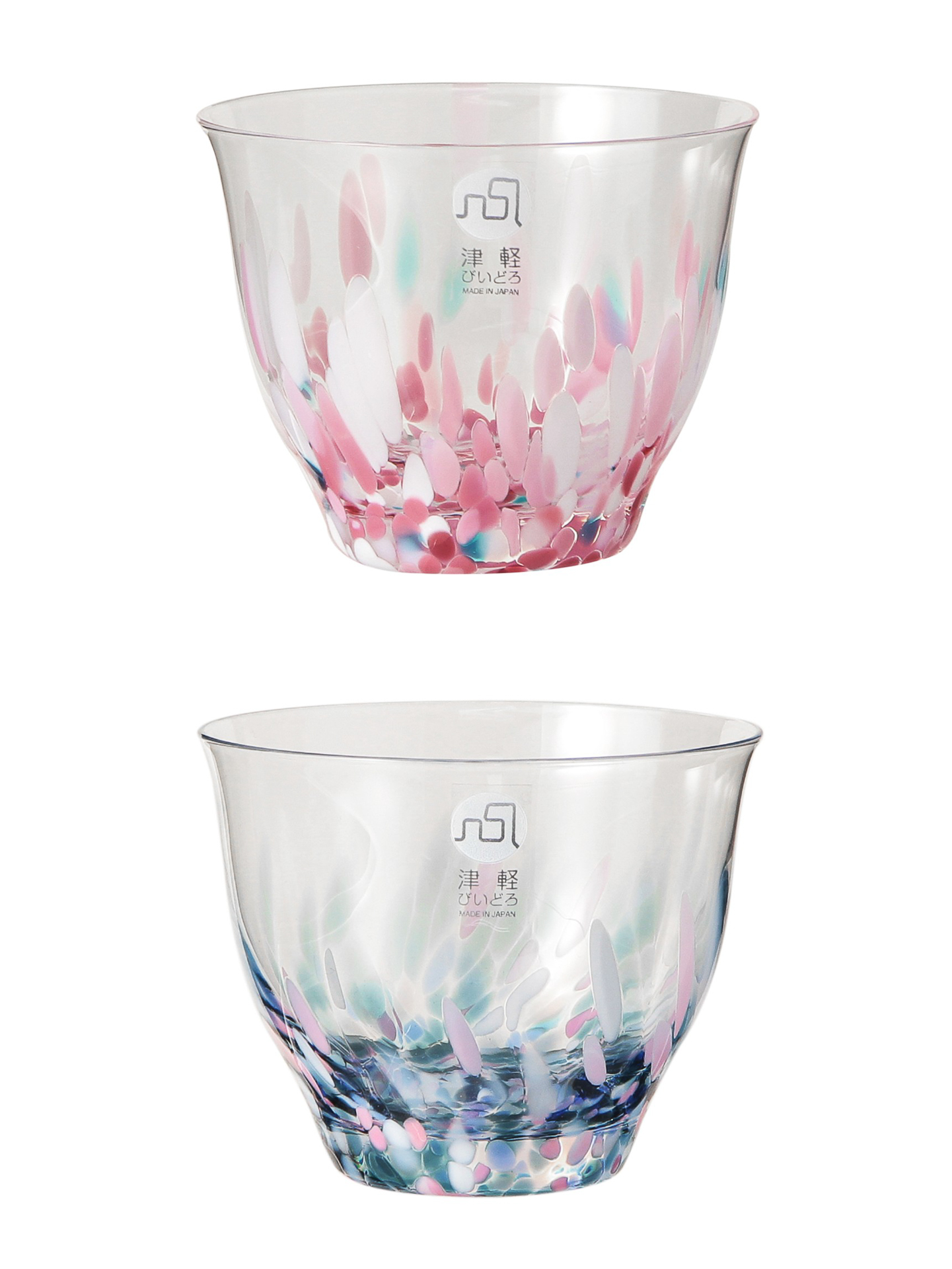 「JIMOTO Made+ 津軽びいどろ ミニグラス（昼桜 135ml/夜桜 135ml）」（各4000円）