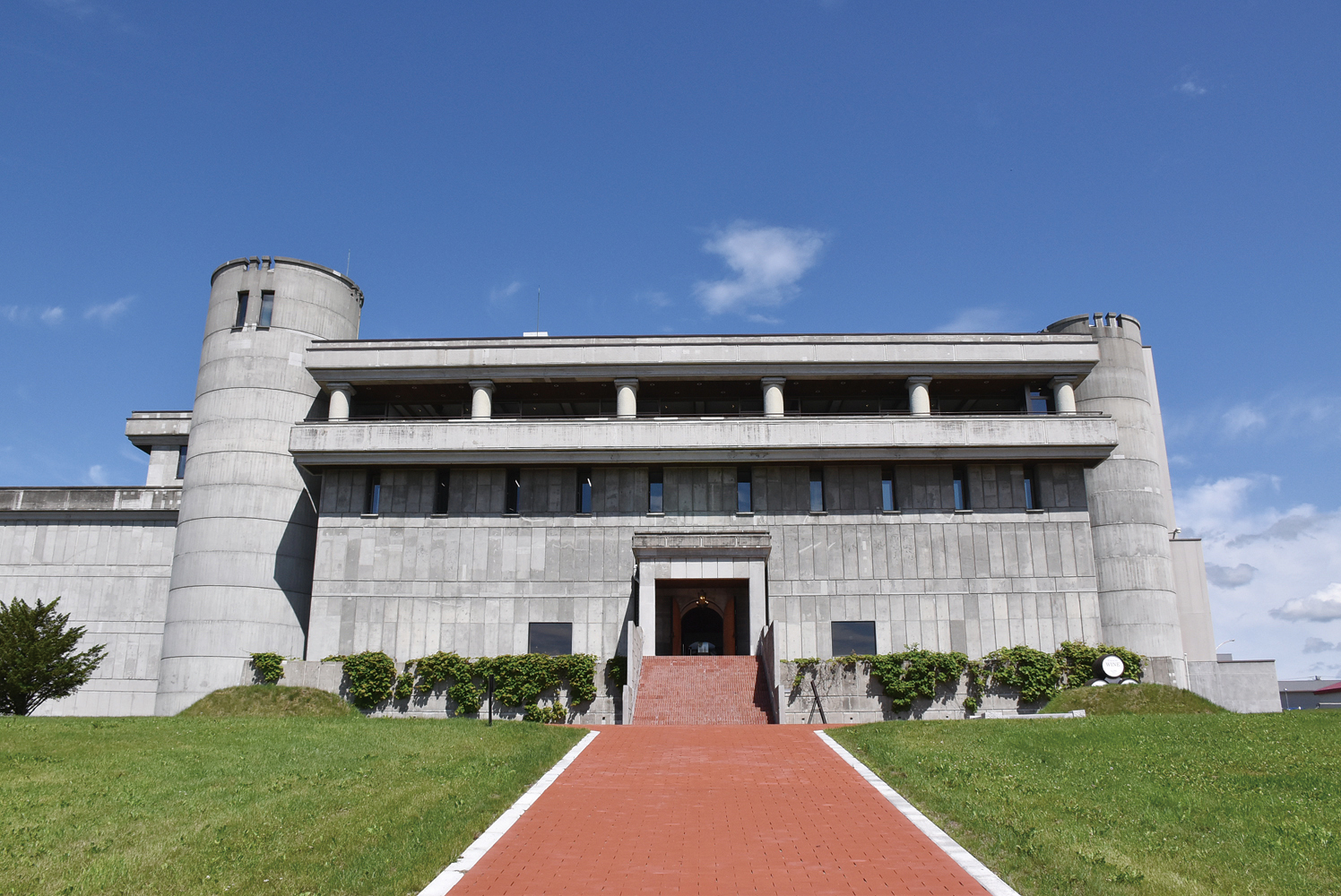 池田町ブドウ・ブドウ酒研究所（ワイン城）