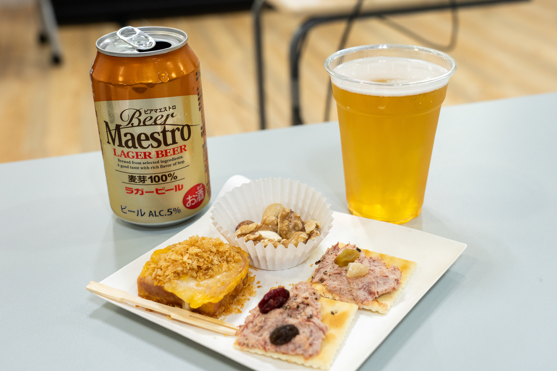 さっそく試飲。ピザやパスタと相性がよいと思う