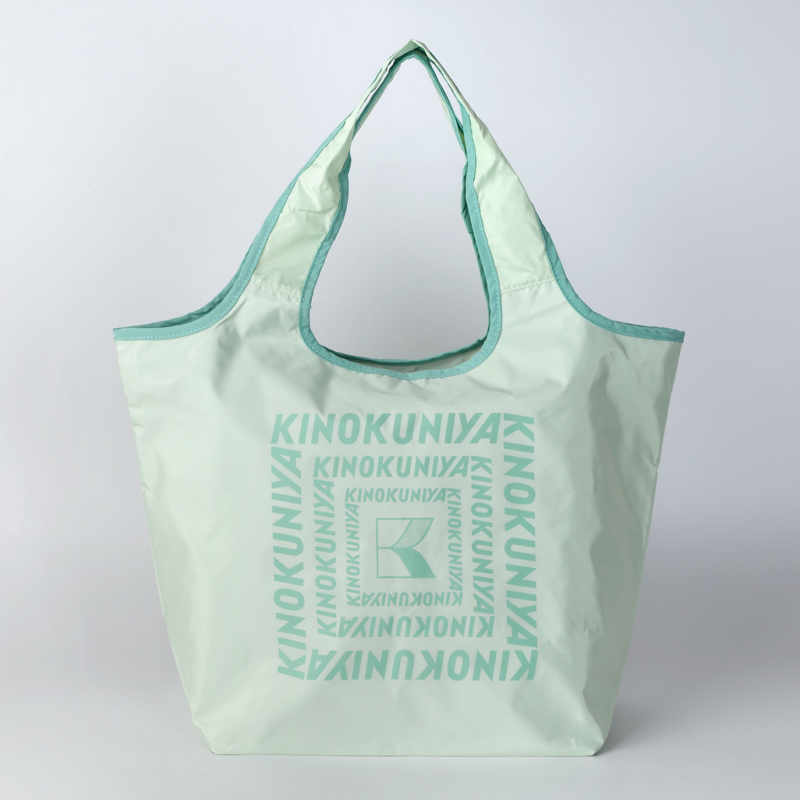 ペールグリーン