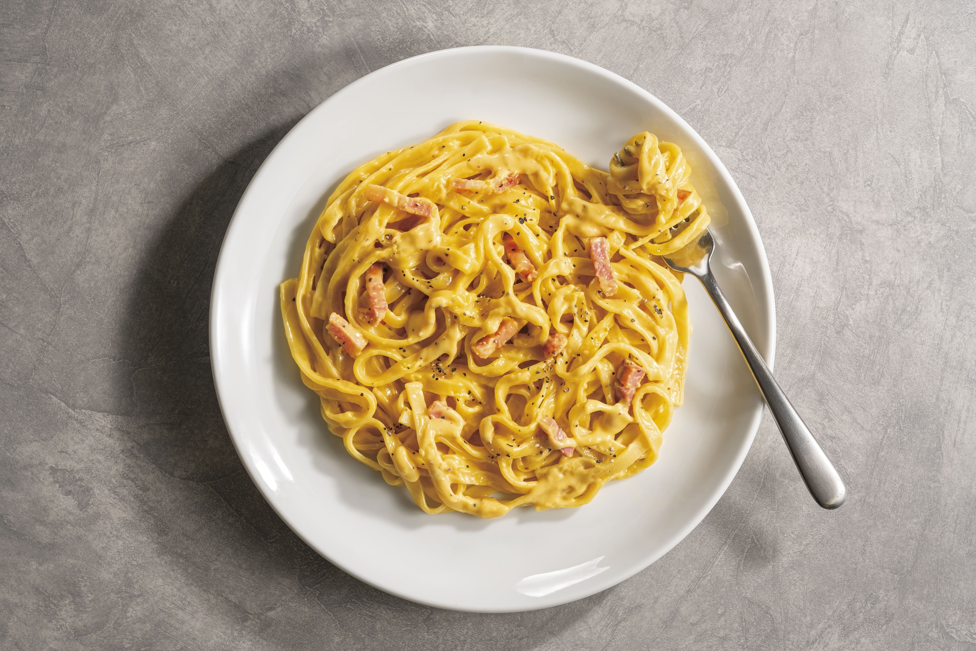 濃厚カルボナーラ