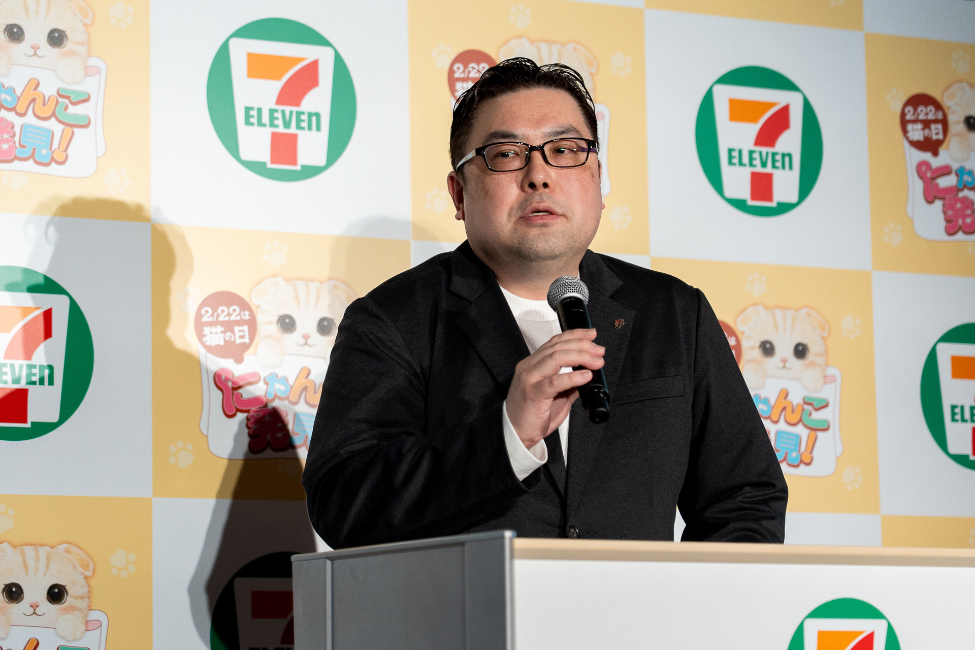 株式会社セブン-イレブン・ジャパン 商品本部 ベーカリー・スイーツ部 シニアマーチャンダイザー　長谷川幸司氏