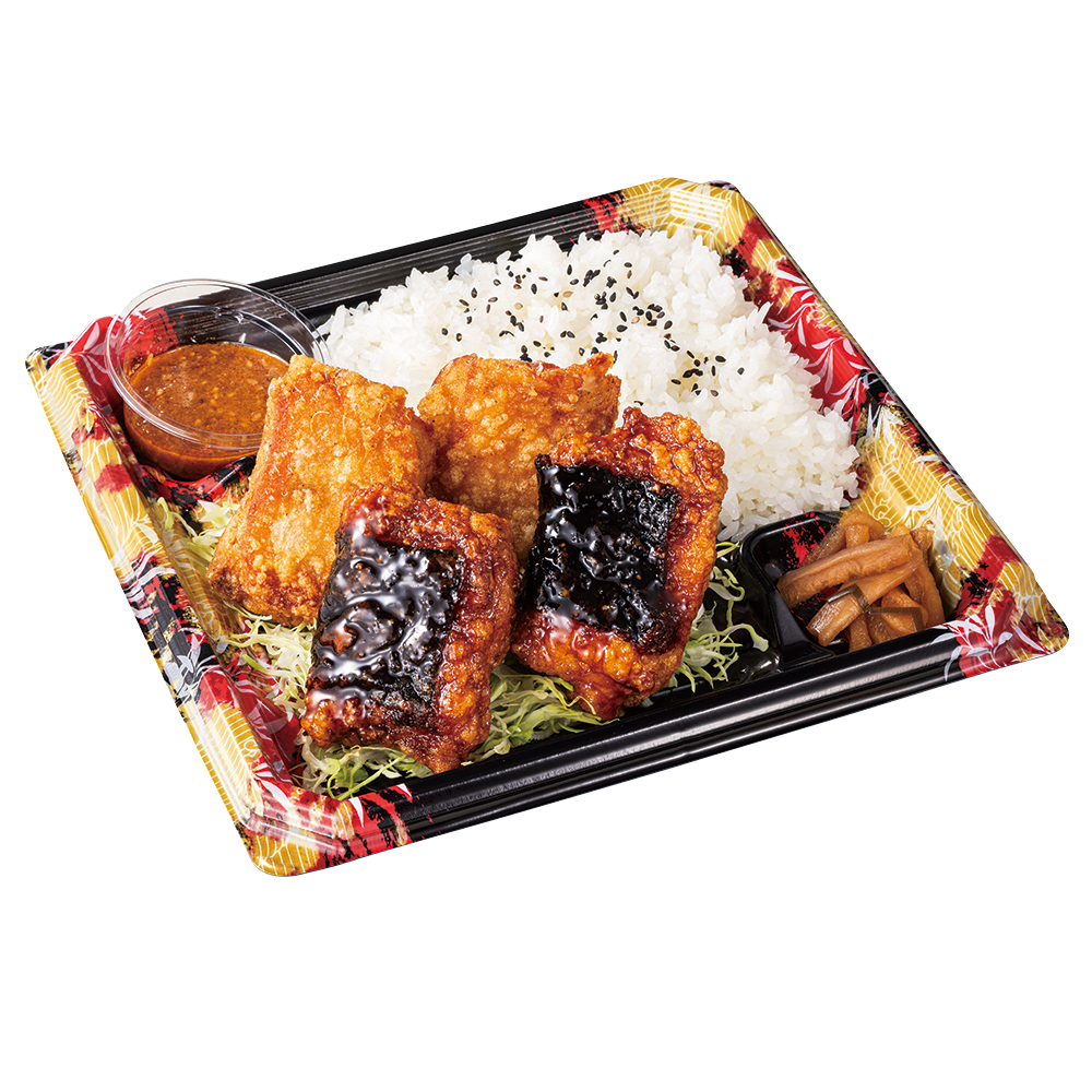 「磯部からあげ合盛り弁当」（853円）